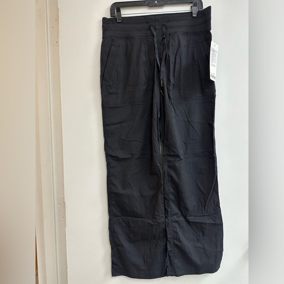 LuluLemon Dance Studio Mid-Rise Pant Regular in Black - Picture 8 of 10